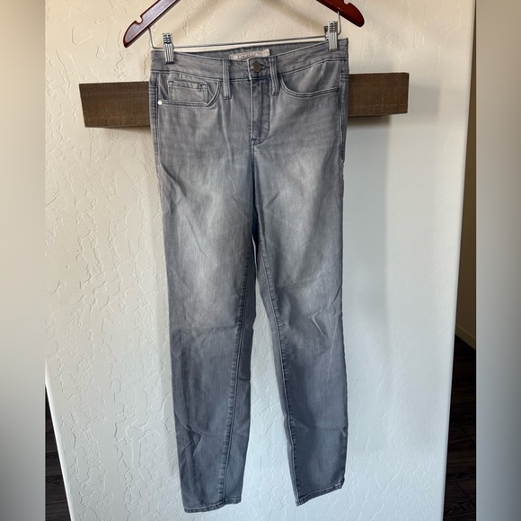 Athleta|Gray wash Sculptek stretchy skinny jeans,size 2•••designed for movement - Picture 4 of 16